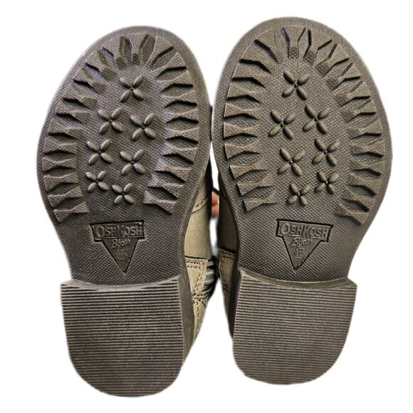 Oshkosh B'Gosh Taupe Faux Suede Sparkle Heart Side Zip Booties Boots (5 Toddler) - Picture 6 of 8